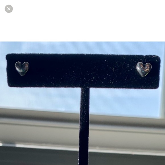 James Avery Sterling Silver Puffed Heart Earrings - Picture 4 of 8